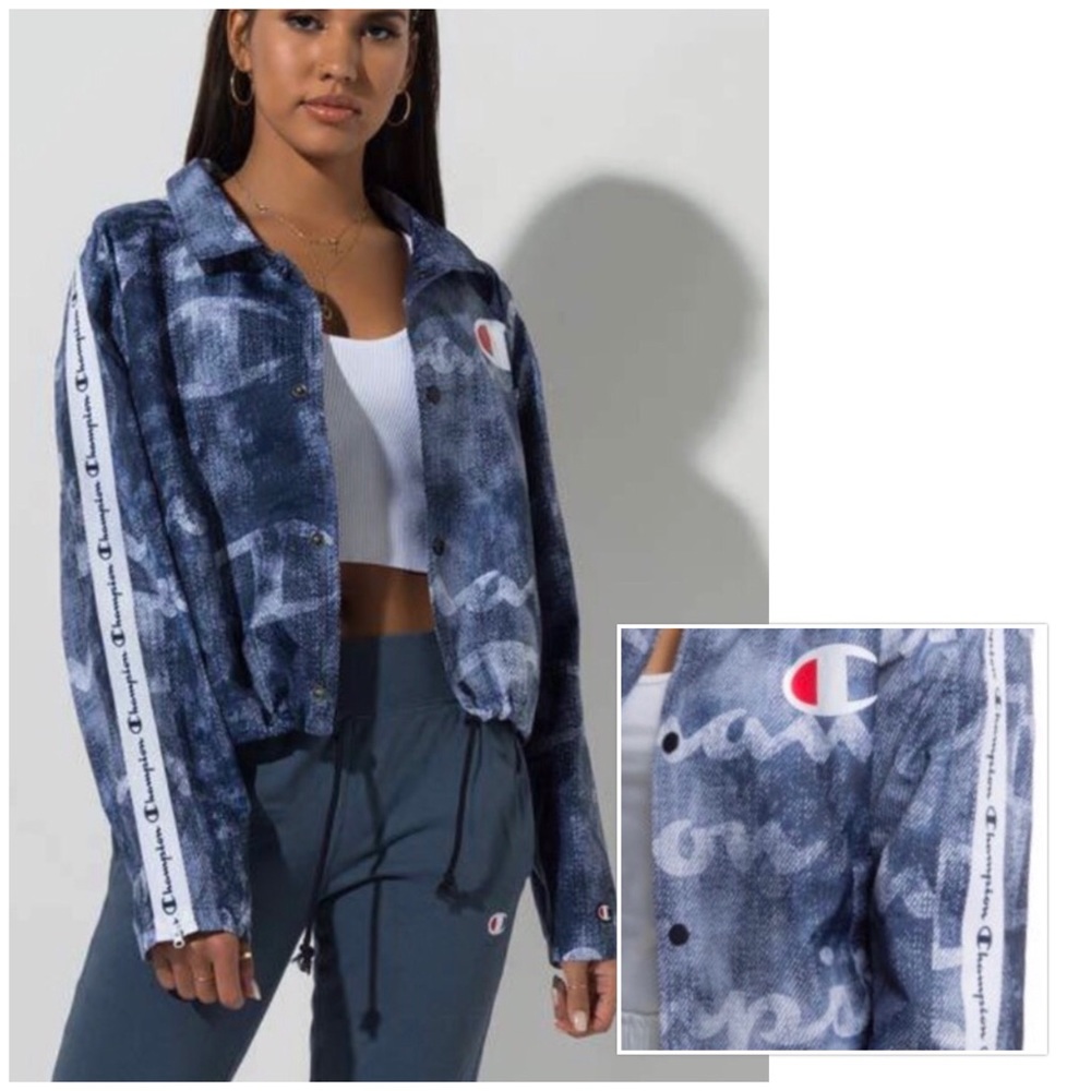 NWT Champion Logo Printed Crop Indigo Jacket Size Large